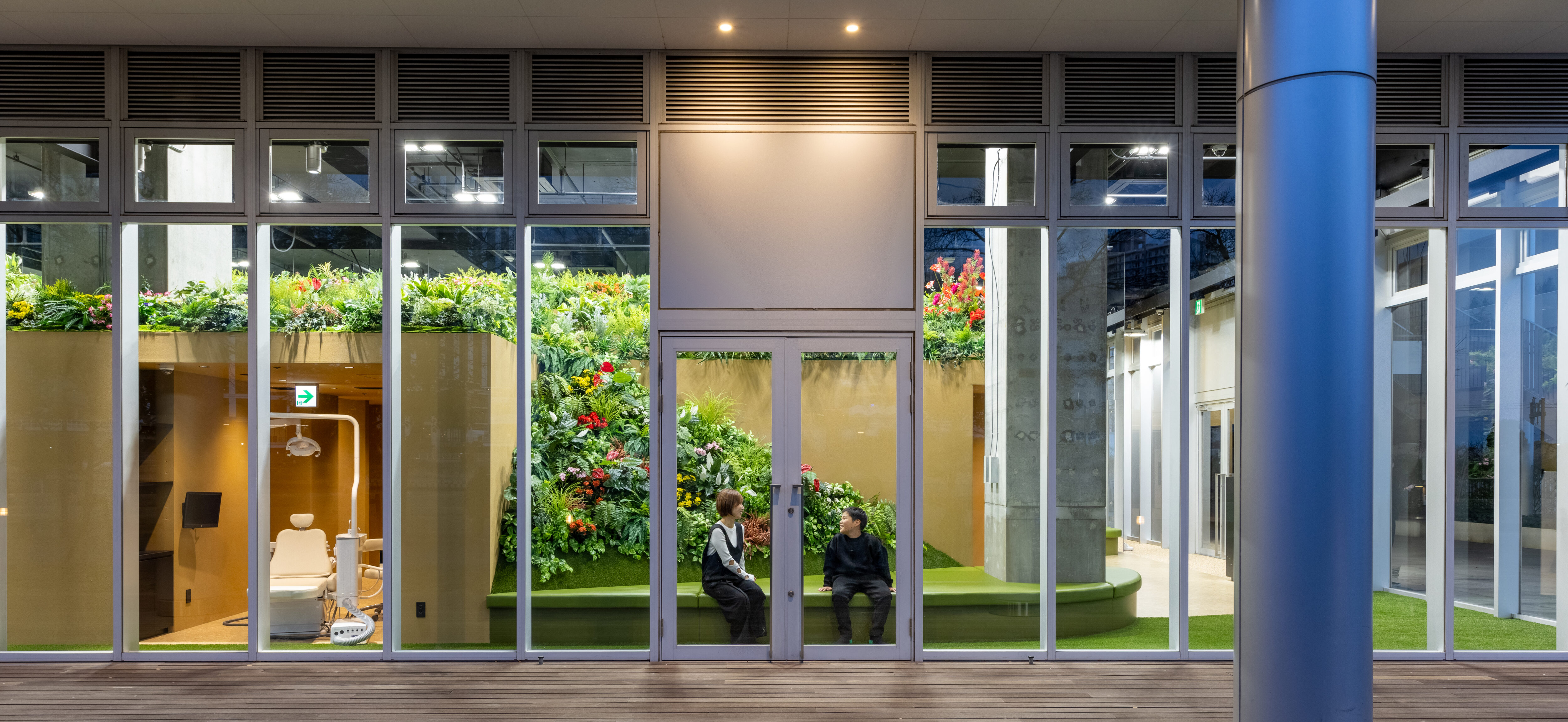 クリニック待合デザイン